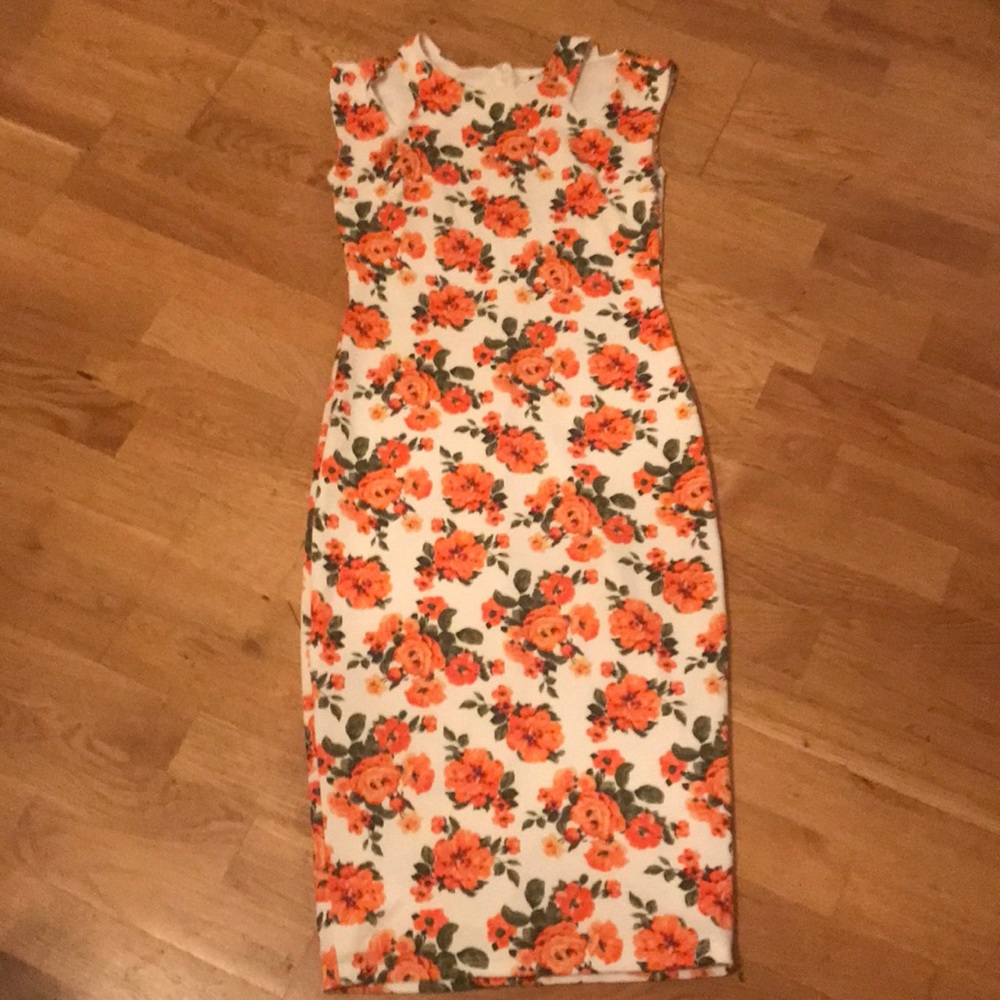 Cut out Floral dress